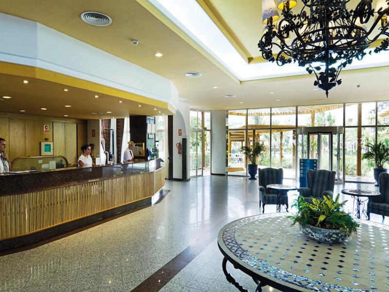 Отель Riu Costa Del Sol Торремолинос Экстерьер фото